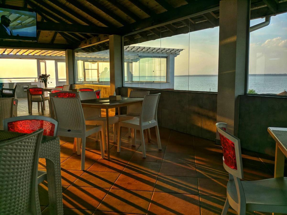 Kauri Bed & Breakfast Затока Екстериор снимка
